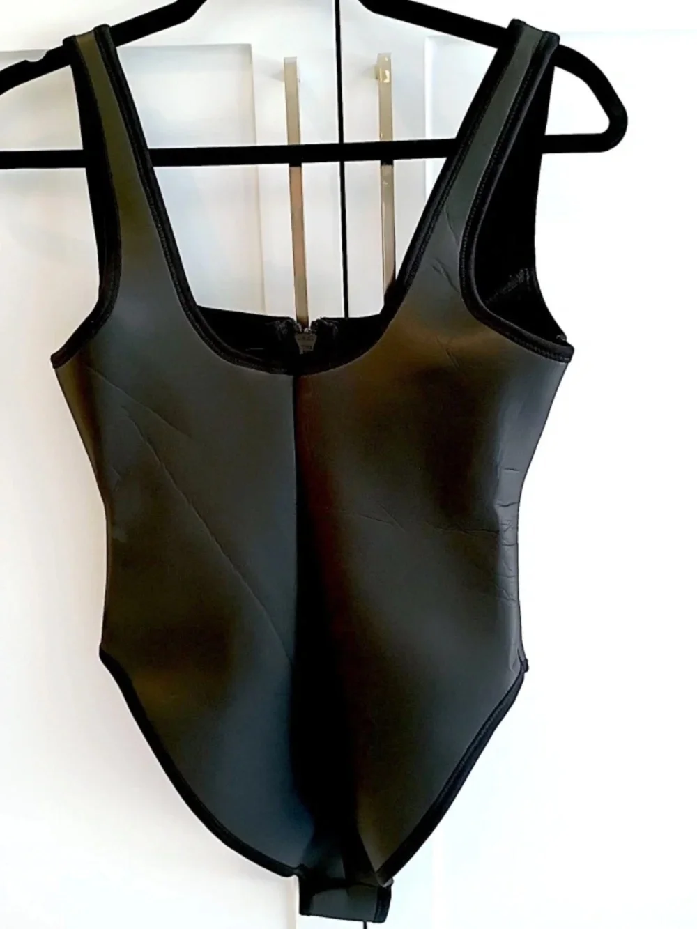 🔥 SKIMS Rubberized Scuba Swim, One Piece OP – BRF – 3164 Onyx (M) NWT